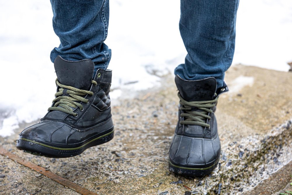 Eiger Sepatu Safety Pilihan Terbaik untuk Perlindungan dan Gaya
